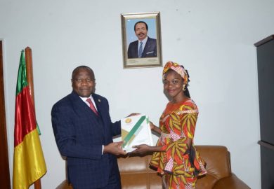 Audience à la CDHC : Le président de la Commission des Droits de l’homme du Cameroun (CDHC) évoque le respect des Droits des étudiants avec les nouveaux responsables de l’Association pour la défense des Droits des étudiants du Cameroun (ADDEC)