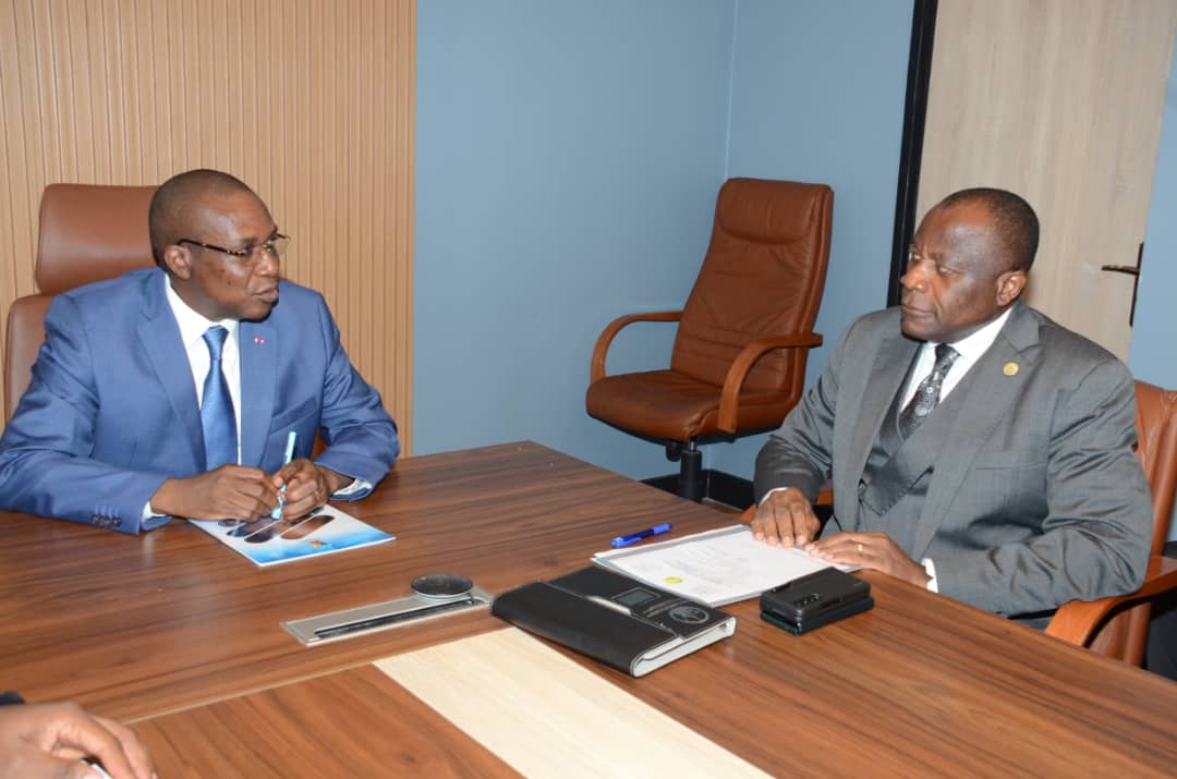 Protection des Droits de l&rsquo;homme : Détention des personnes incapables de payer pour leurs soins dans les hôpitaux publics